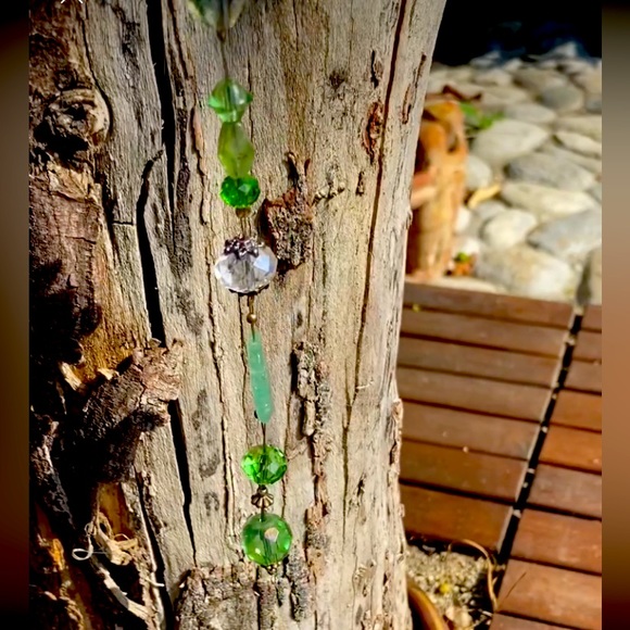 Green crystal Sun Catcher - Picture 11 of 13
